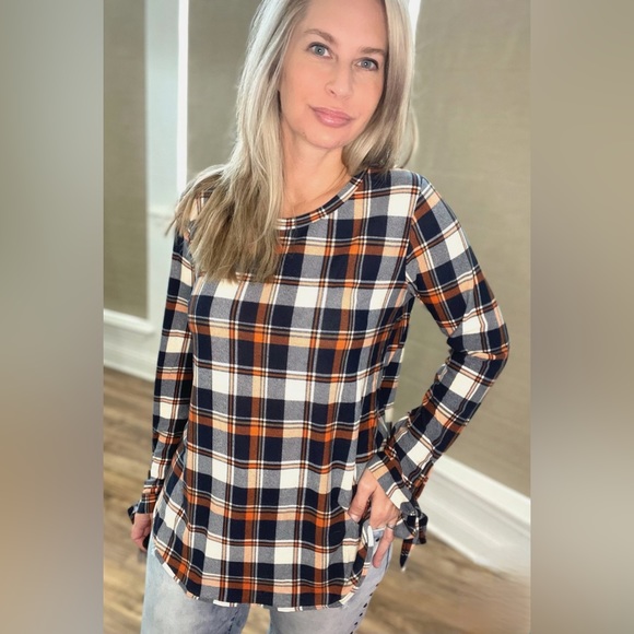 NWT! All Tied Up in Plaid Top (S-2X) - Picture 3 of 5